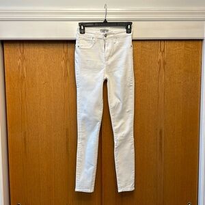 ABERCROMBIE & FITCH SUPER SKINNY JEANS